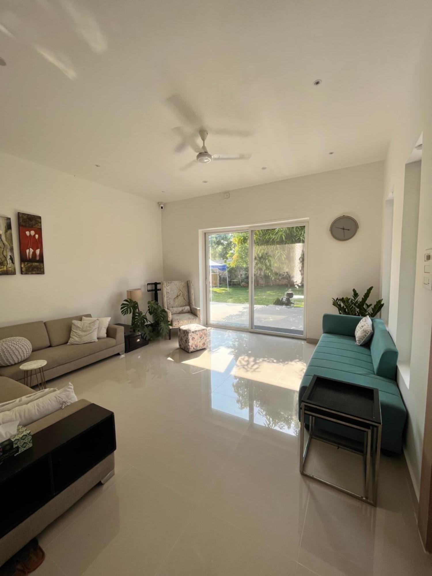 Jlr Farm Stay Hyderabad Bagian luar foto