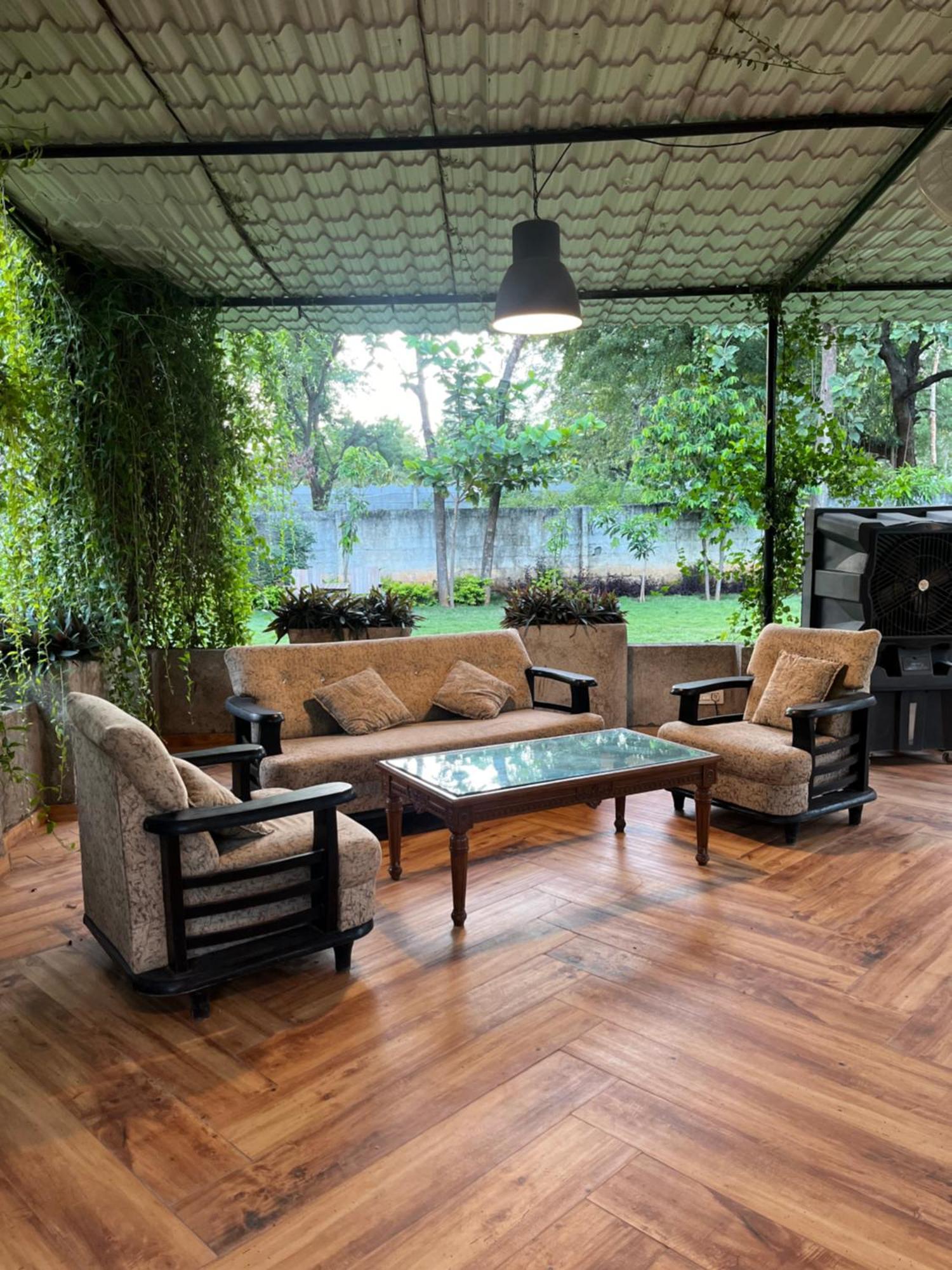 Jlr Farm Stay Hyderabad Bagian luar foto