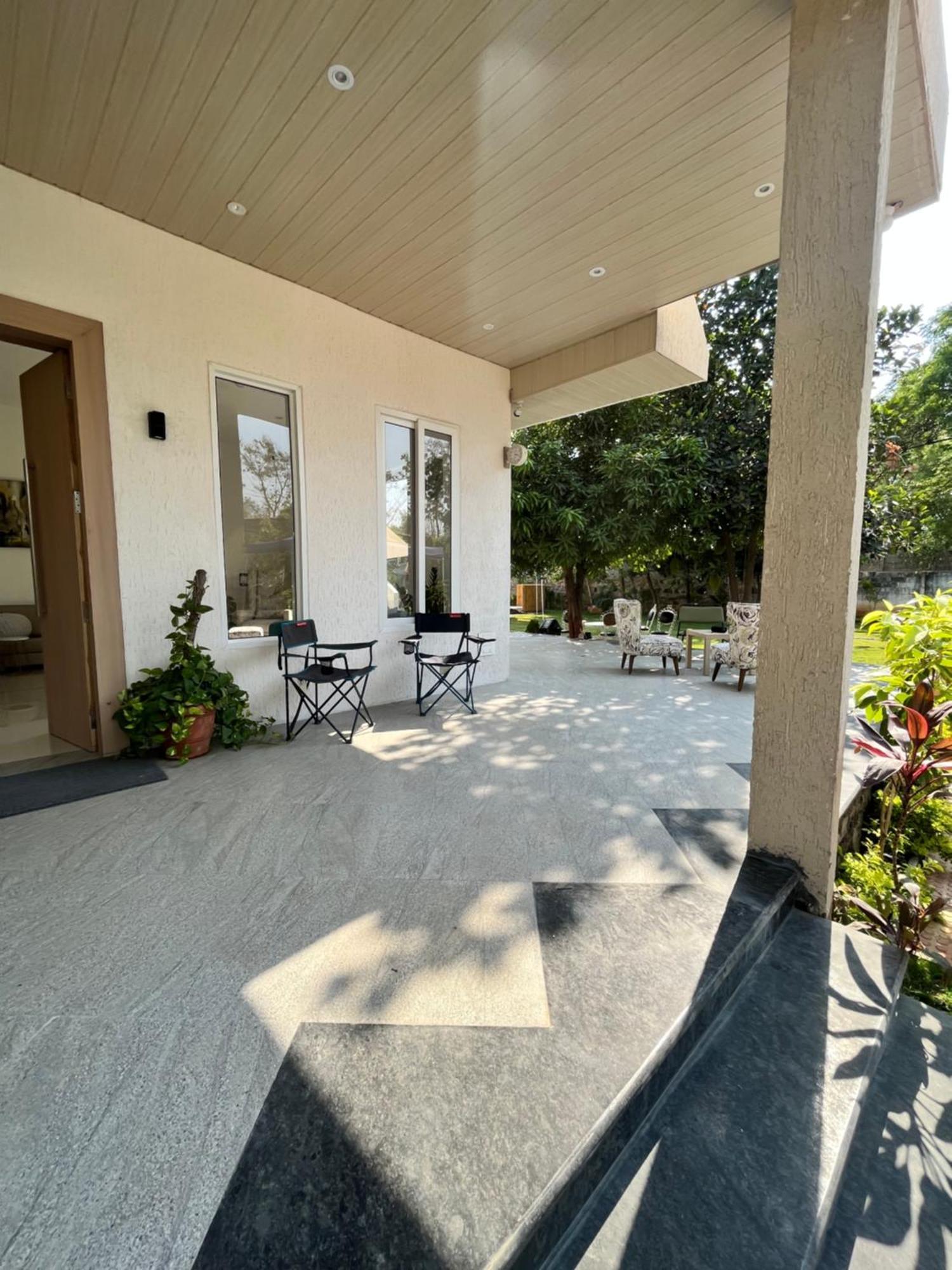 Jlr Farm Stay Hyderabad Bagian luar foto